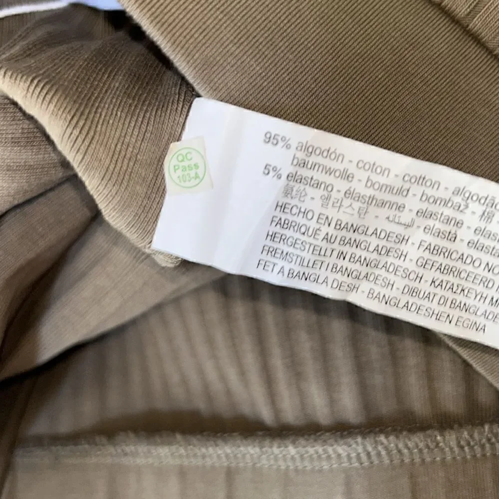 Zara Beige/ Tan Midi Ribbed Skirt(Size Medium)